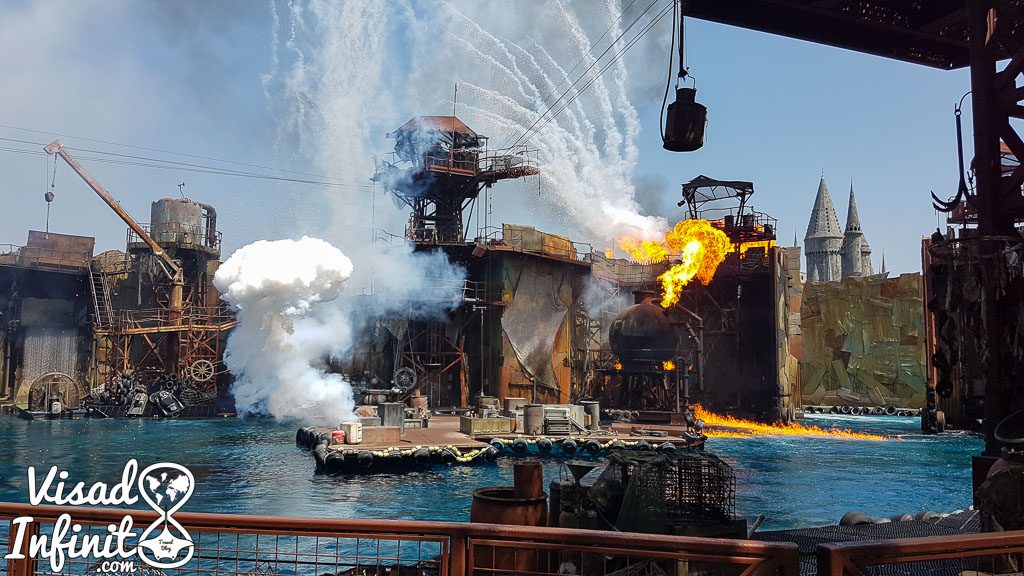 Universal Studios Holllywood - Espectáculo Waterworld Universal Studios Holllywood - Espectáculo Waterworld
